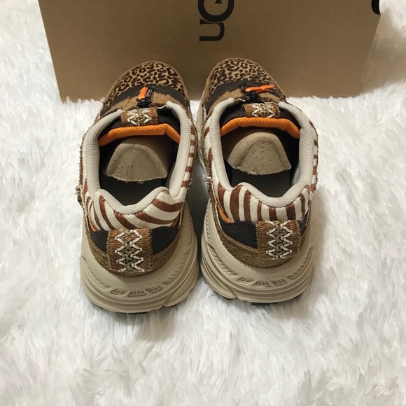 Ugg zip wild thang - Picture 4 of 8